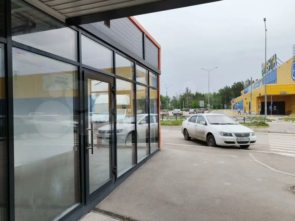 Димитровград | Торговое помещение (под магазин, аптеку и т. д.)