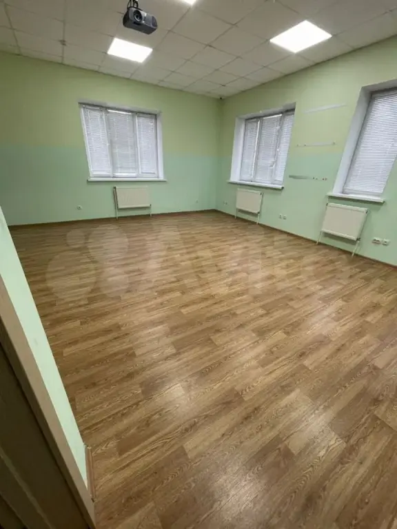 Октябрьский | Помещение свободного назначения