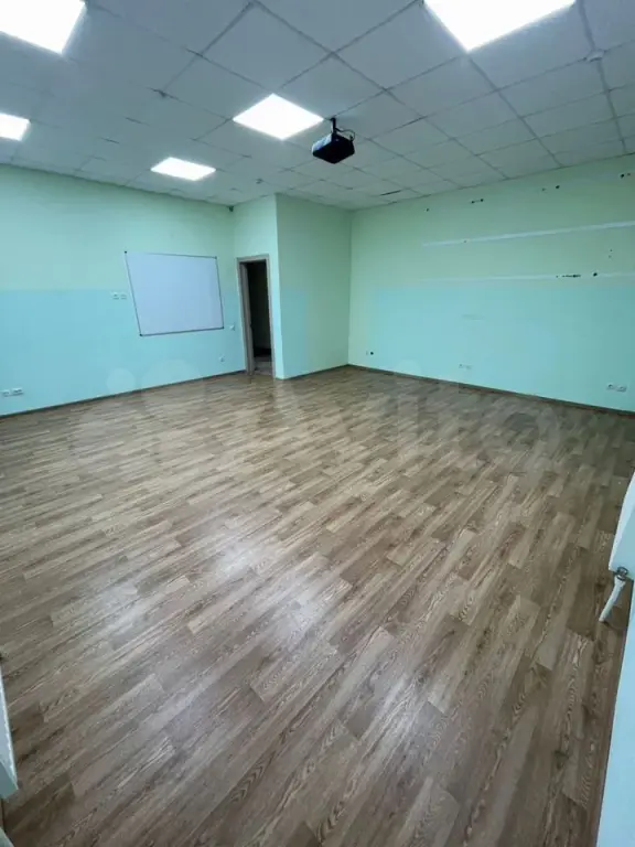 Октябрьский | Помещение свободного назначения