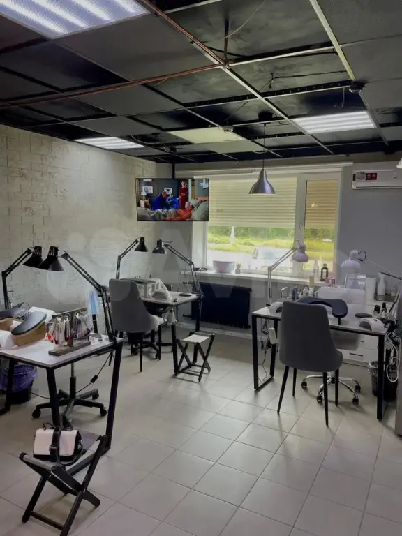 Усть-Илимск | Помещение под салон красоты, бьюти-студию, парикмахерскую