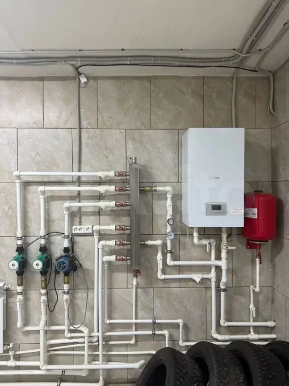 Сарапул | Помещение под автосервис, сто