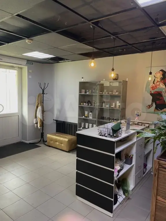 Усть-Илимск | Помещение под салон красоты, бьюти-студию, парикмахерскую