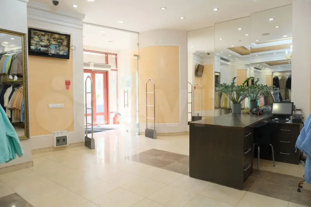 Нефтеюганск | Недвижимость с арендатором (габ)