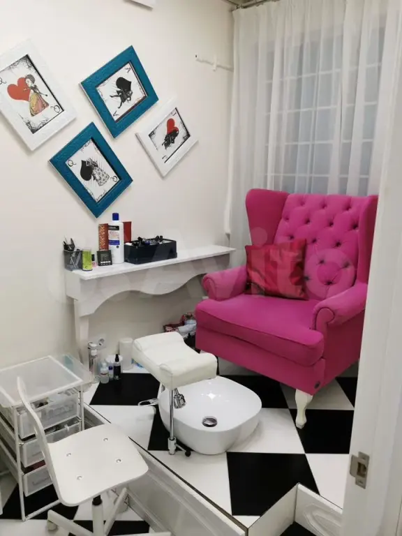 Пятигорск | Помещение под салон красоты, бьюти-студию, парикмахерскую